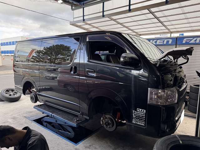 滋賀オートライフハノ トヨタ「ハイエース」(200系)の車検＆整備と社外