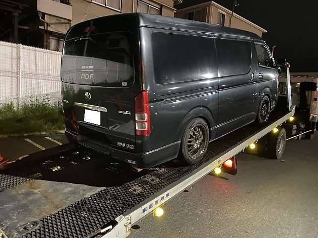 滋賀オートライフハノ トヨタ「ハイエース 200系」(TRH211)のロード