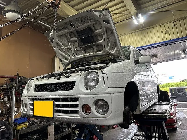 滋賀オートライフハノ　スズキ「アルトワークス」(HB11S)の車検＆整備とラジエター交換