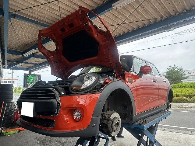 滋賀オートライフハノ　輸入車「ＭＩＮＩ」(ミニ)の車検＆整備とオイル交換