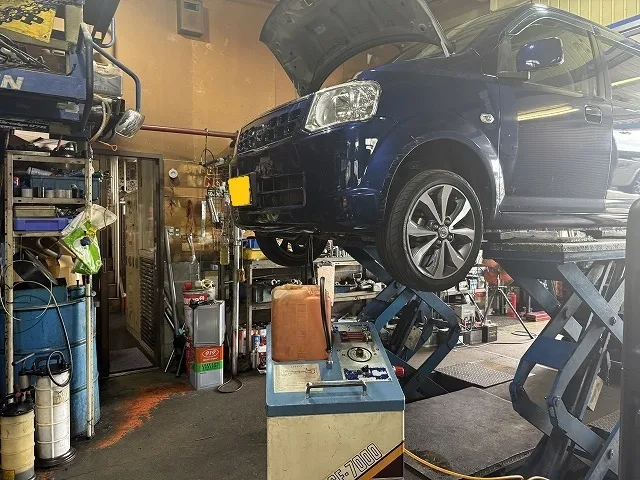 滋賀オートライフハノ　日産「オッティ」(H92W)のATF交換(圧送交換)とATフィルター交換 (オイルパン脱着)