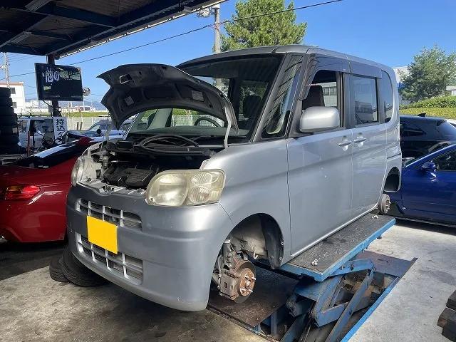 滋賀オートライフハノ　ダイハツ「タント」(L375S)の車検＆整備とブーツ交換
