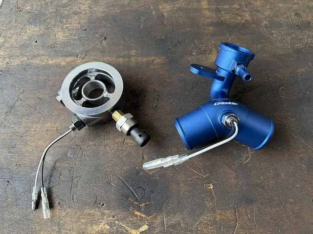 滋賀オートライフハノ トヨタ「GR86」(ZN8)の持ち込み3連追加メーター取付(オートゲージ)