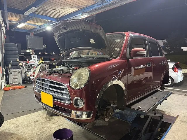 滋賀オートライフハノ ダイハツ「ミラジーノ」(L650S)の車検&整備とラジエター交換
