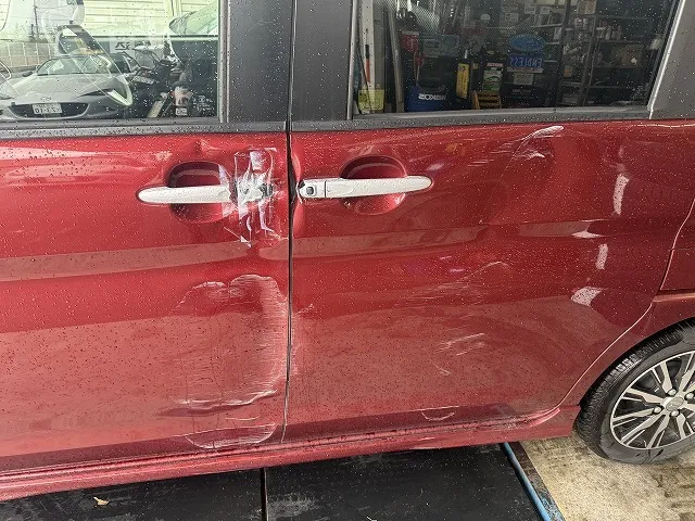 滋賀オートライフハノ ダイハツ「タント」のフロントドア&スライドドア交換(中古品)