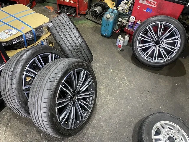 滋賀オートライフハノ　持込スタッドレス交換4本(18インチ) ※脱着無し