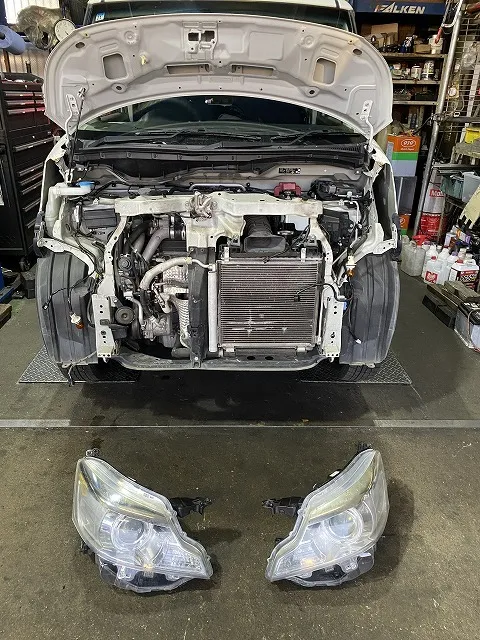 滋賀オートライフハノ　スズキ「スペーシア」の持込ヘッドライト交換