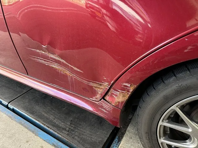 滋賀オートライフハノ　レクサス「IS」(GSE20)のリアドア交換（中古品）