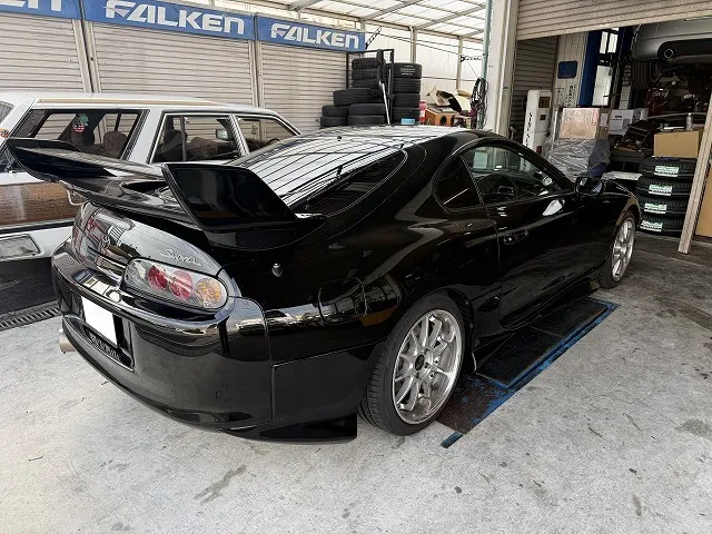 滋賀オートライフハノ　トヨタ「スープラ」(JZA80)のレカロシート取付　※RSS＆SR-S