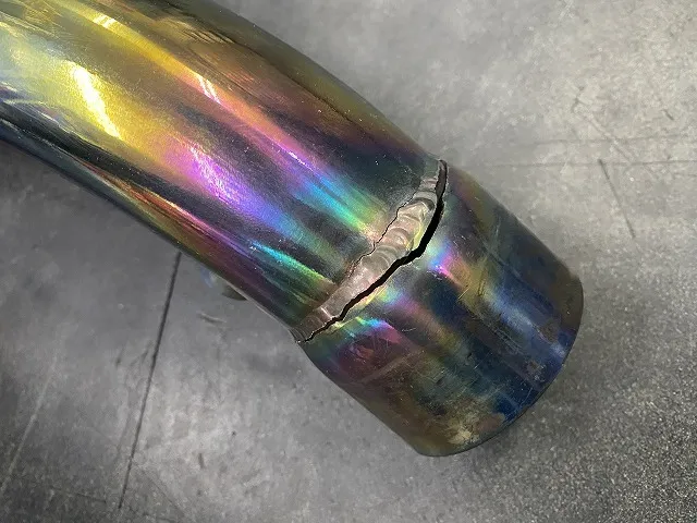 滋賀オートライフハノ　バイク用チタンマフラーの溶接修理
