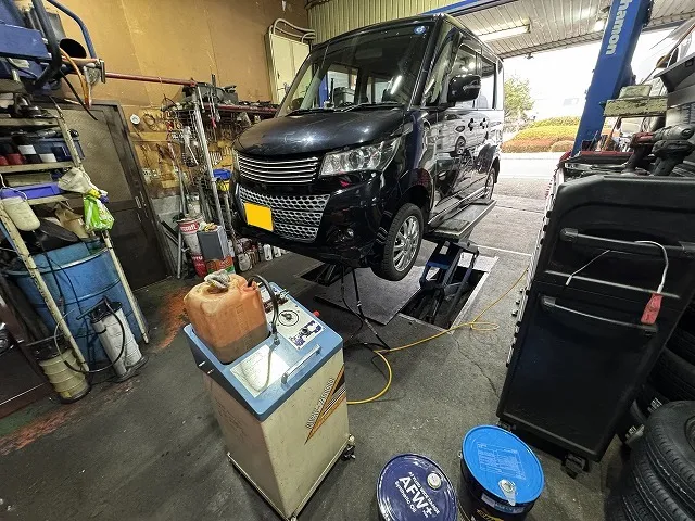 滋賀オートライフハノ　スズキ「パレット」(MK21S)の車検＆整備とATF交換