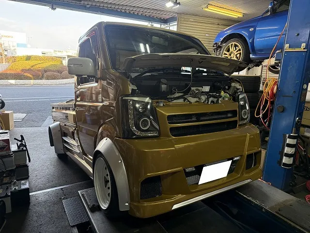 滋賀オートライフハノ　スズキ「キャリイ」(カスタム車)の車検＆整備（1ナンバー普通貨物）