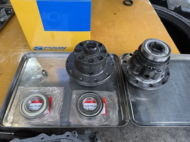 滋賀オートライフハノ　ホンダ「インテグラ タイプR」(DC5)のLSD交換（スプーン製）&クラッチ交換（ORC製）※ユーポス8号栗東店の販売車