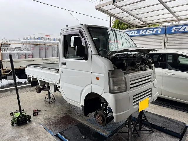 滋賀オートライフハノ　スズキ「キャリートラック」(DA63T)の車検＆整備とブレーキフルード交換