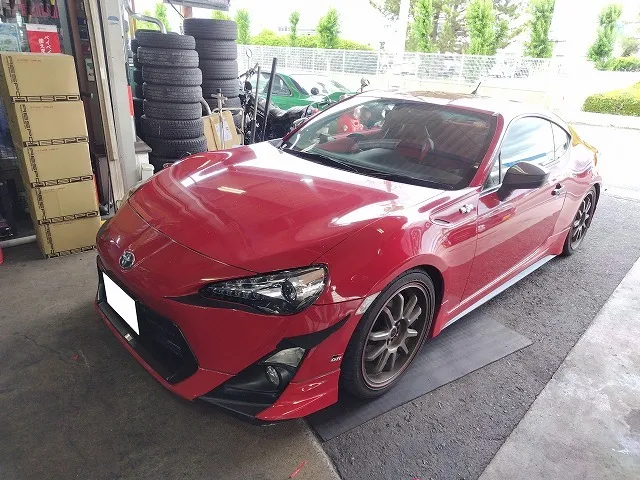 滋賀オートライフハノ　トヨタ「86」(ＺＮ６)の電動パワステ異音修理(ブッシュ交換) ※コトコト音