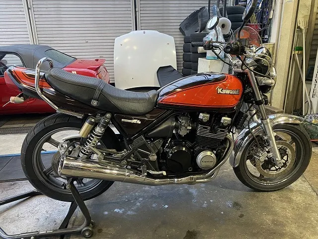 滋賀オートライフハノ　カワサキ「ゼファー400」の車検＆整備とブレーキフルード交換