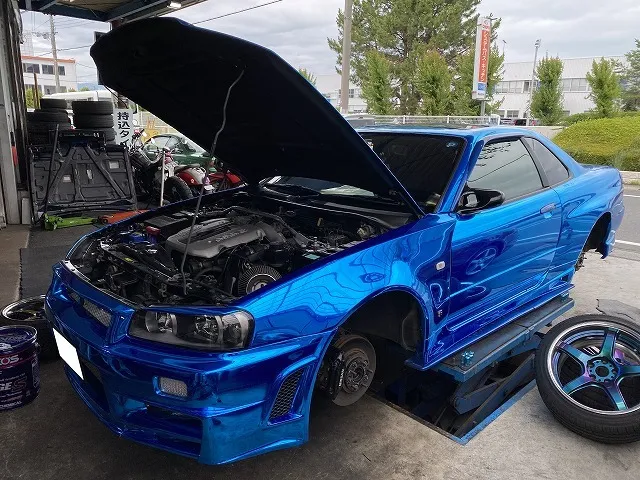 滋賀オートライフハノ　日産「スカイライン 25GTターボ」(ER34)の車検＆整備とオイル交換