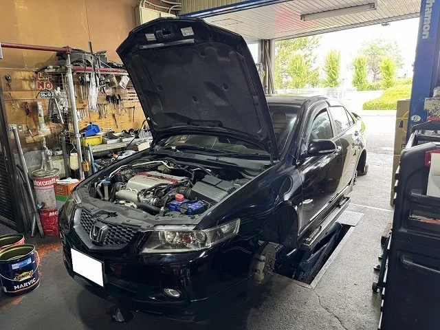 滋賀オートライフハノ　ホンダ「アコード ユーロＲ」(CL7)の車検＆整備とブレーキフルード交換