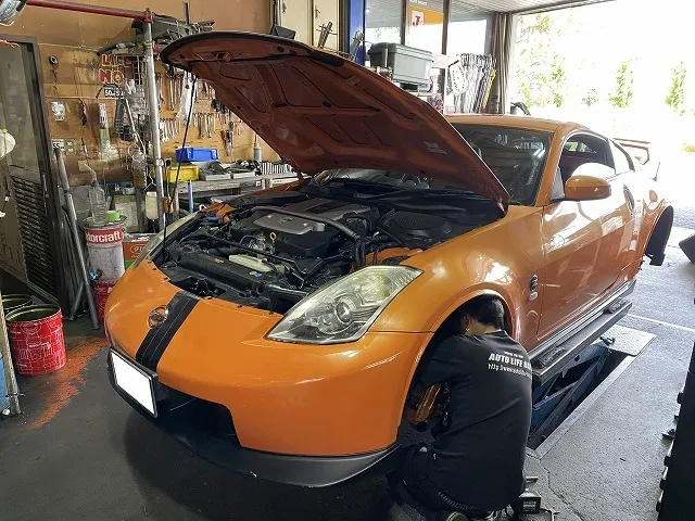滋賀オートライフハノ　日産「フェアレディＺ」(Ｚ３３)の持ち込み車高調取付(ブリッツ製)