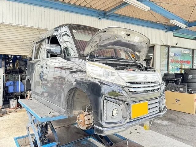滋賀オートライフハノ　スズキ「スペーシア」(MK42S)の車検＆整備とブーツ交換