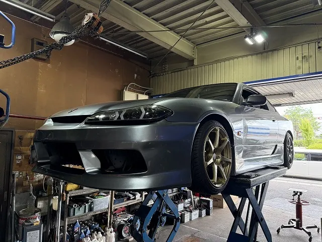 滋賀オートライフハノ　日産「シルビア」(S15)の持ち込みLSD交換(ニスモ製)