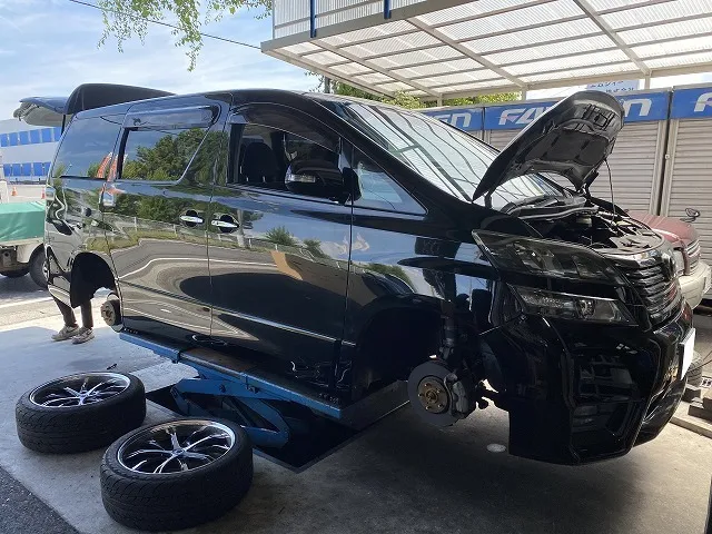 滋賀オートライフハノ　トヨタ「ヴェルファイア」(ＡＮＨ20Ｗ)の持ち込み車高調取付(パーフェクトダンパー)