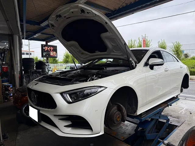 滋賀オートライフハノ　輸入車「ベンツ CLS220d」(W257)の車検＆整備とブレーキフルード交換