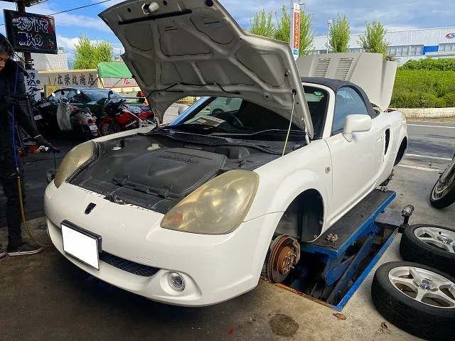 滋賀オートライフハノ　トヨタ「MR-S」(ZZW30)の車検＆整備とオイル交換